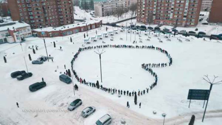 Большое сердце Эстонии: накануне Дня св. Валентина в эстонских городах прошел флешмоб