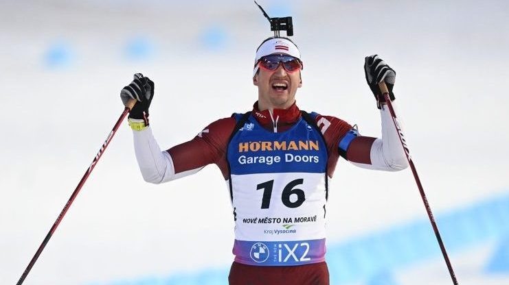 Сегодня в 17 часов Рига встречает вице-чемпиона мира по биатлону Андрея Расторгуева
