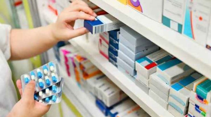 Газета: грозит ли Латвии дефицит лекарств