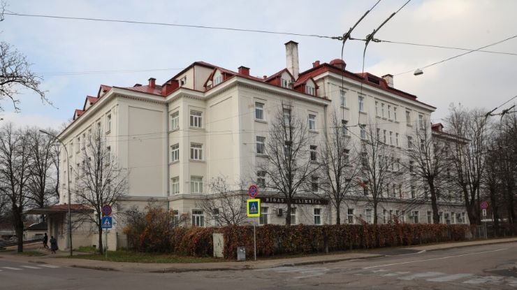 Рижская 2-я больница не видит возможности присоединиться к больнице им. Страдиня