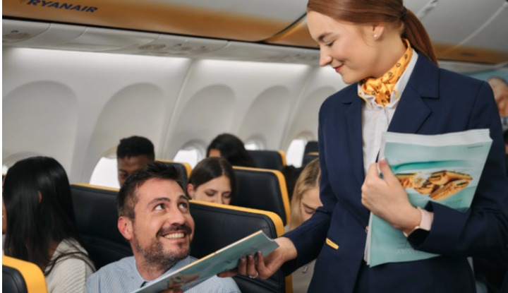 Сколько Ryanair зарабатывает на каждом пассажире: обнародованы цифры