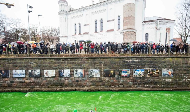 В День Св. Патрика воды в Вильнюсе снова окрасят в зеленый цвет