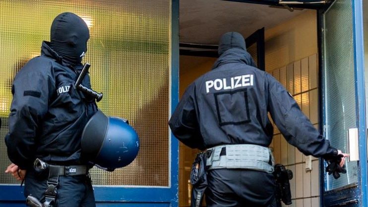В Швейцарии и Германии по подозрению в связях с ИГ задержаны подростки