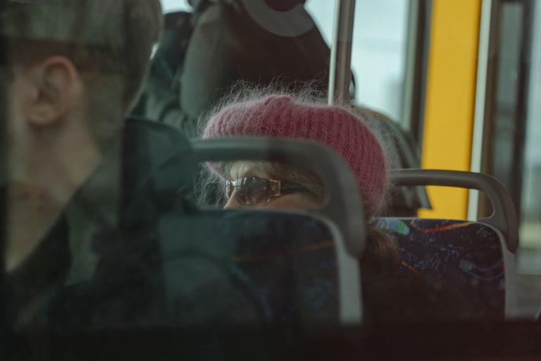 Каждому третьему жителю Латвии не нравится, когда к нему обращаются на «ты»
