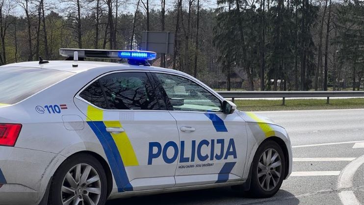 В пасхальные выходные на дорогах Латвии: 293 ДТП, задержано 57 пьяных водителей