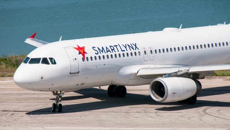 Чартерная компания SmartLynx Airlines отказывается от рейсов из стран Балтии