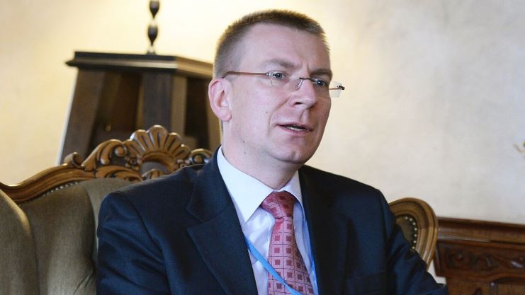 Президент поручил генпрокурору расследовать обвинения в попытках  вмешательства в выборы 2014 года