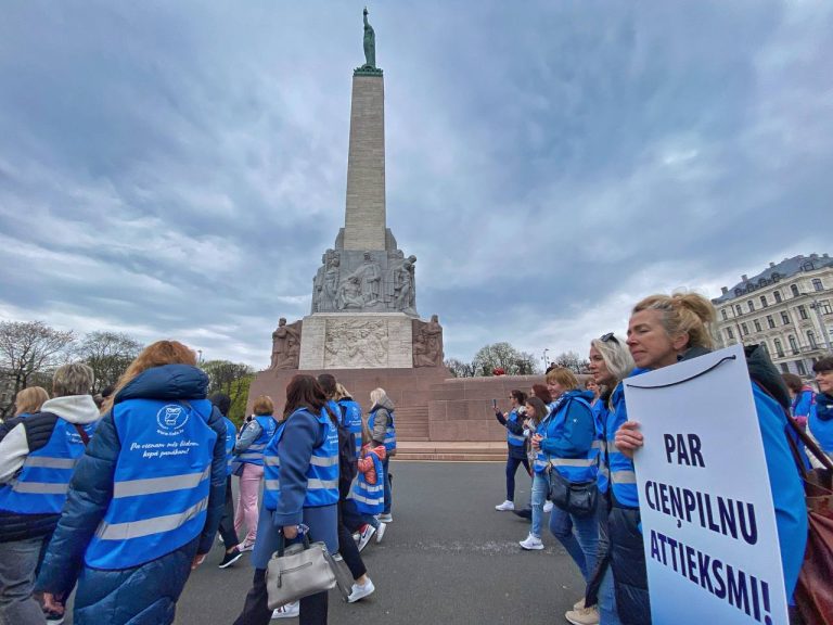 Быть ли забастовке педагогов — ЛПРОН обсудит с Силиней выполнение соглашения