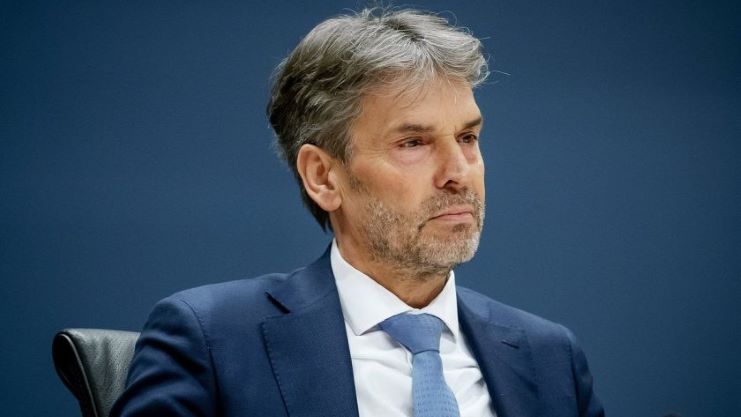 Новое правительство Нидерландов возглавит бывший глава разведки