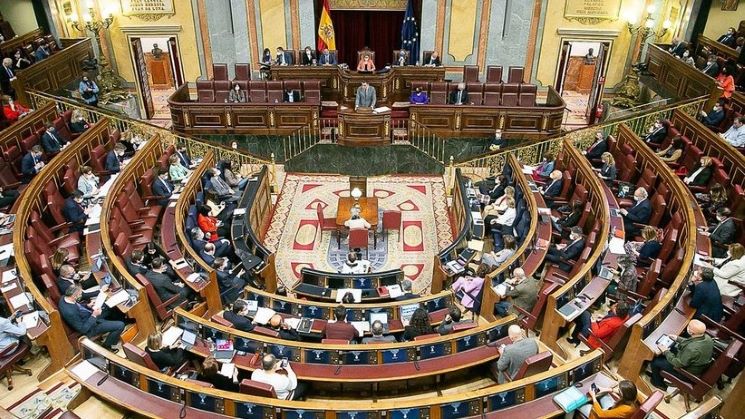 Парламент Испании одобрил амнистию для каталонских сепаратистов