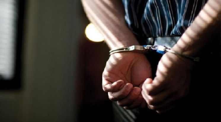 Полиция задержала трех мужчин за сексуальное использование детей в соцсетях