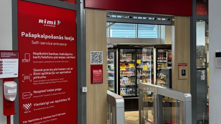 В Риге открылся магазин Rimi, в котором нет продавцов