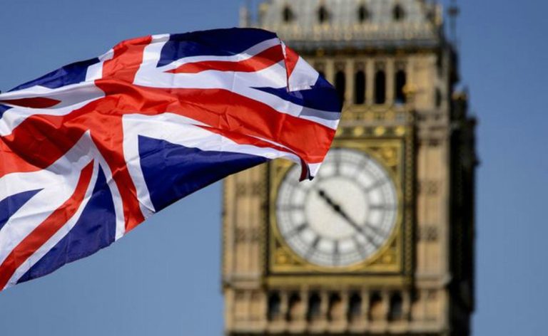 В Великобритании начались первые всеобщие выборы после Brexit