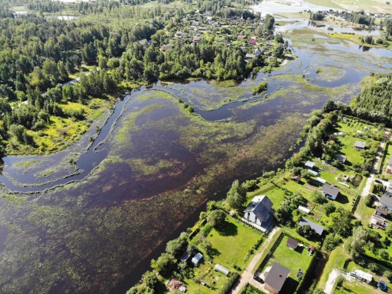 В Елгаве разлилась река Свете — жителей готовят к эвакуации