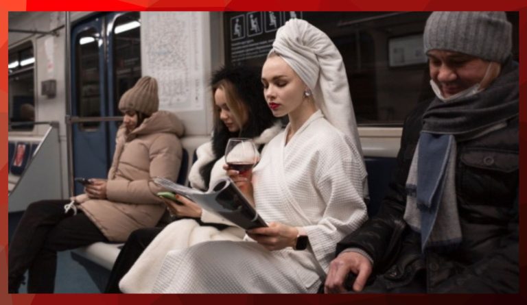 Куда намылился, красавчик? Подборка модников и чудиков из метро