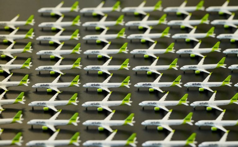 airBaltic назвала города, в честь которых будут названы самолеты