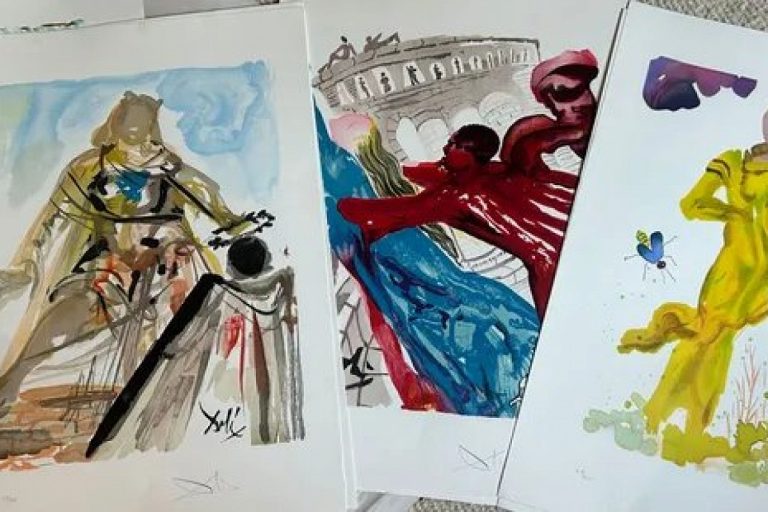 Британец, во время уборки гаража, нашел коллекцию гравюр Сальвадора Дали