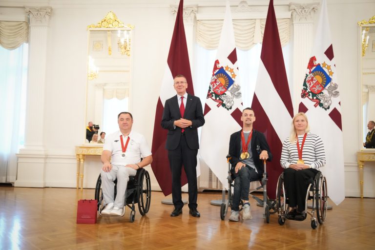 Стало известно, сколько получат латвийские паралимпийцы за свои достижения
