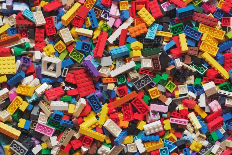 Компания Lego откажется от использования пластика на основе нефти