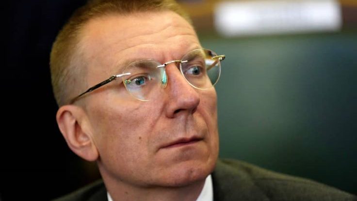 Президент предложит заморозить зарплаты членов правлений государственных компаний