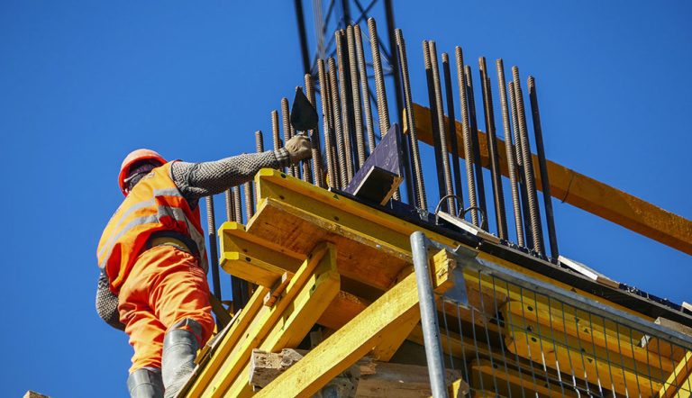 СГД свяжется с 260 строительными предприятиями, выплачивающими нетипично низкие зарплаты