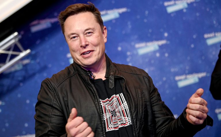 Маск отреагировал на утверждения о том, что он нелегально начал бизнес в США