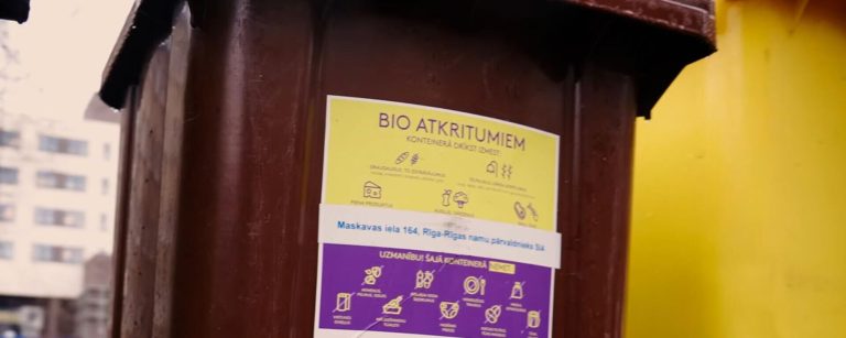 Из-за отсутствия договора с переработчиком, контейнеры для биологических отходов в Латгале гниют на складах