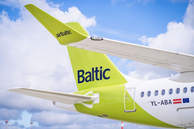 airBaltic объявил об убытках более 48 млн евро за этот год