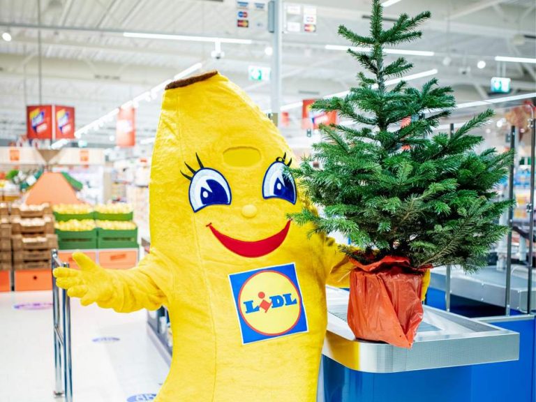 В магазинах Lidl на улицах Калнциема и Бривибас можно будет встретить Санта-Клауса