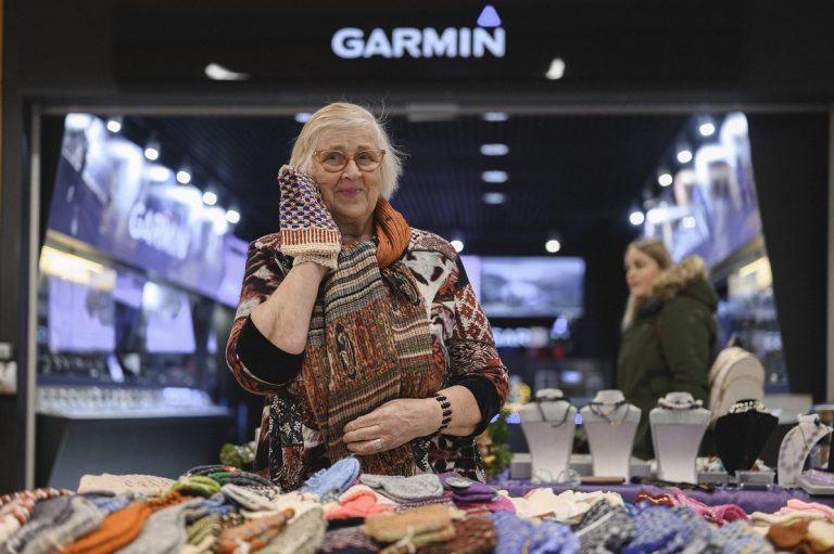 В Domina Shopping открылась юбилейная Рождественская благотворительная ярмарка