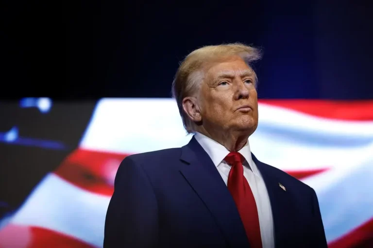 Трамп официально получил необходимое количество голосов выборщиков