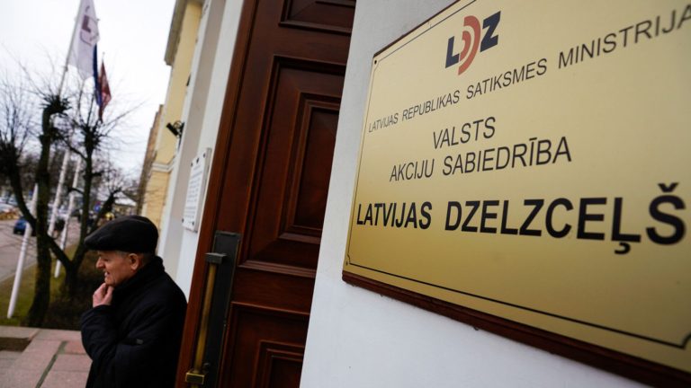 Долги компании «Latvijas dzelzceļš» влияют на пенсии работников