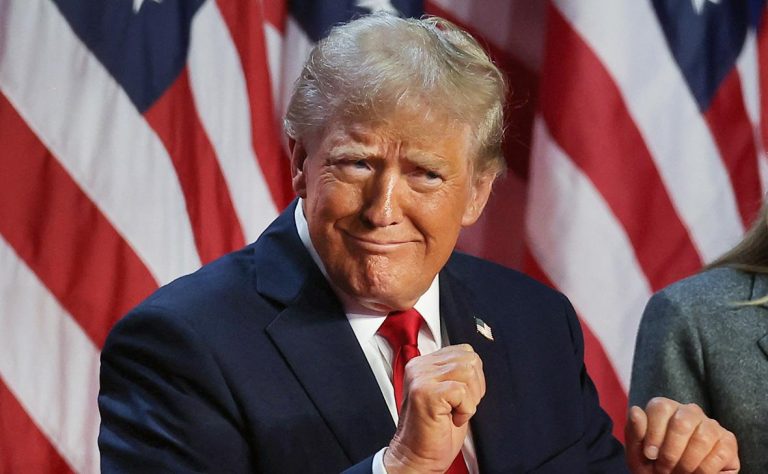 Трамп решил купить Гренландию и вернуть США Панамский канал