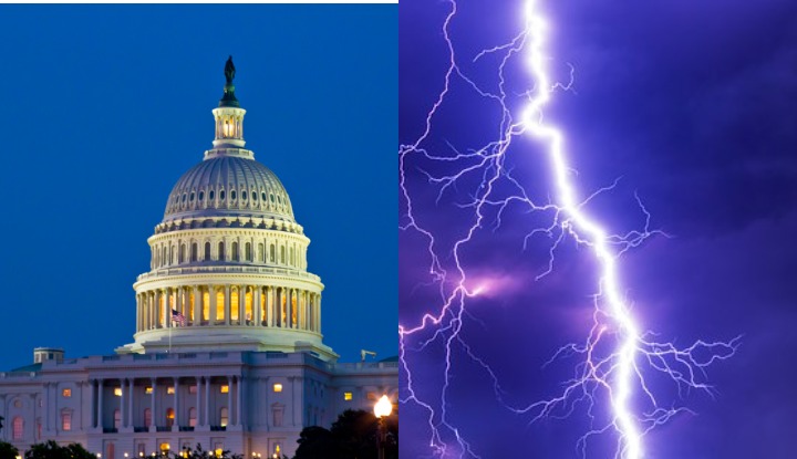 Знак свыше: в Новый год молния ударила в Конгресс США и в монумент Вашингтона