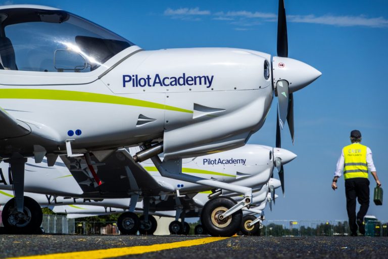 Nekā personīga: Четверть флота airBaltic не летает уже месяцами