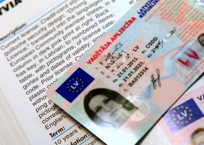 CSDD: за покупку поддельных документов грозит реальное лишение свободы