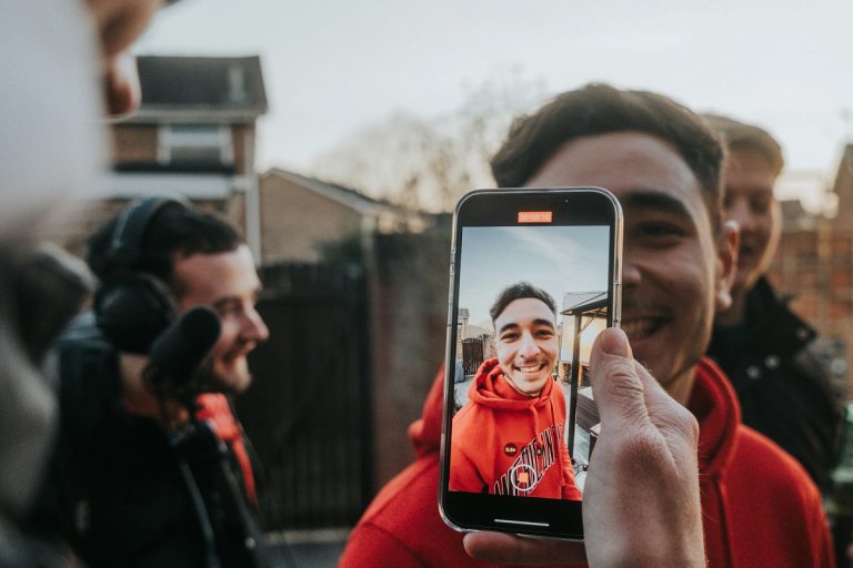 Instagram увеличил рилсы до 3 минут: ответ на запрет TikTok?