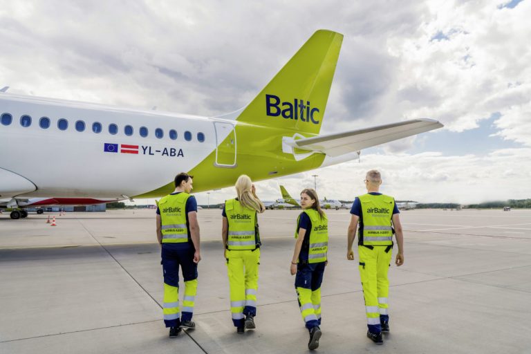 Руководство airBaltic отправили в отставку