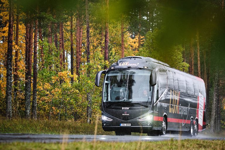 Компания Lux Express запускает автобусный маршрут Рига-Паневежис
