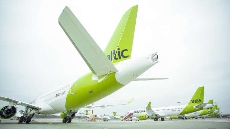 Как отмена рейсов  «airBaltic» повилияет на туризм: взгляд индустрии