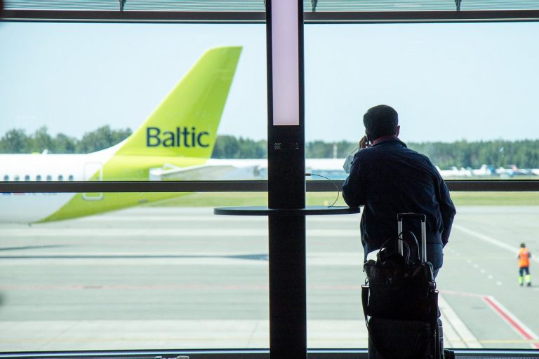 Какую компенсацию можно получить из-за отмены рейсов airBaltic
