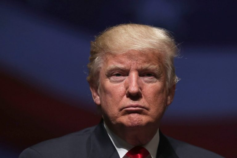 Трамп подписал указ о взаимных пошлинах