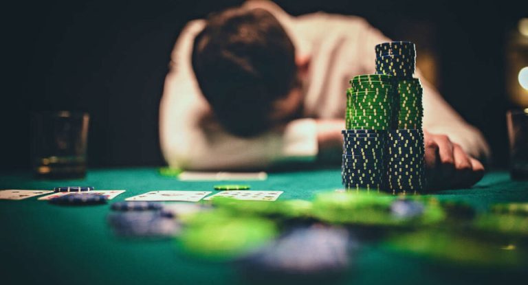 35,5 тыс жителей Латвии добровольно отказались от азартных игр и внесли себя в реестр