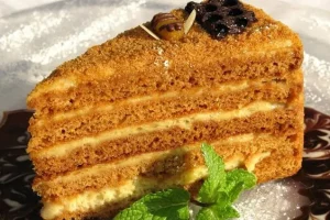 Как приготовить идеальный «Медовик» без духовки – быстрый и вкусный рецепт