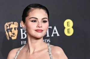Красная дорожка премии BAFTA Awards 2025: как одевались звезды