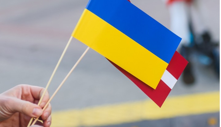 Как заморозка финансирования США отразилась в Латвии на организациях помощи Украине