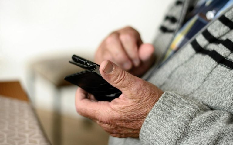 В 2024 году мошенники обманули жителей Латвии на 16 млн евро