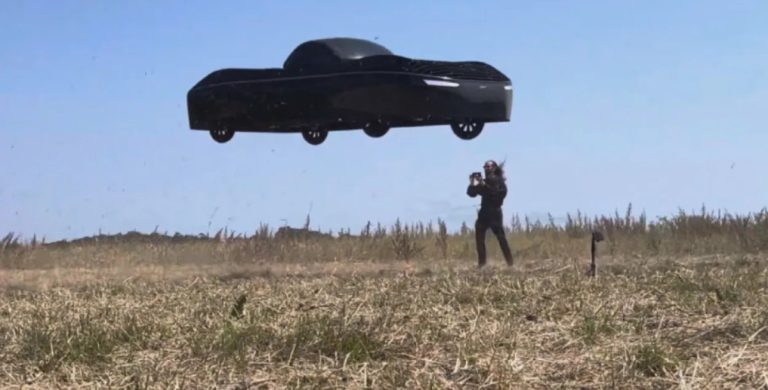 Новая реальность: первый в мире летающий автомобиль планируют запустить в производство