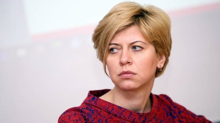 Чакша оставит пост министра образования и хочет возглавить бюджетную комиссию Сейма