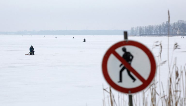 Предупреждение: 3 марта в Риге вступает в силу запрет выхода на лед водоемов